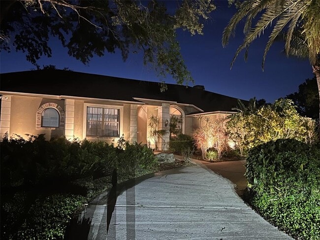 property at 1304 N Jasmine Ave