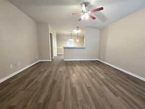 4919 Siros Isle Ct in Spring, TX - Building Photo - Building Photo