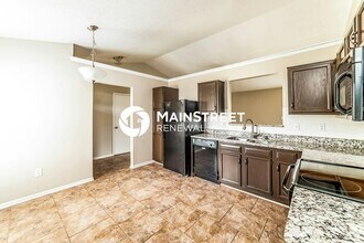 9625 Combs Ln in Louisville, KY - Building Photo - Building Photo