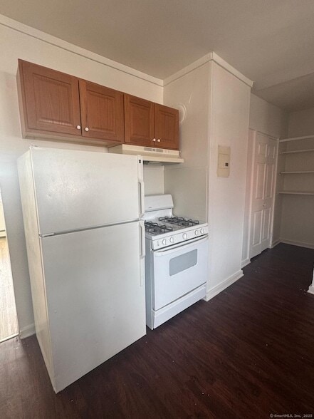 property at 202 Noble Ave