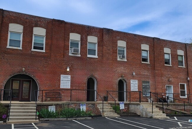 property at 44 Water St