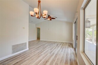 9053 Marble Dr in Las Vegas, NV - Building Photo - Building Photo
