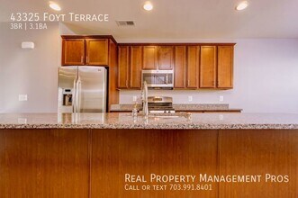 43325 Foyt Terrace in Ashburn, VA - Building Photo - Building Photo
