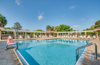 684 Winifred Way in the Villages, FL - Building Photo - Building Photo