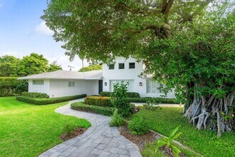 6130 Ridge Ln in Boynton Beach, FL - Building Photo - Building Photo