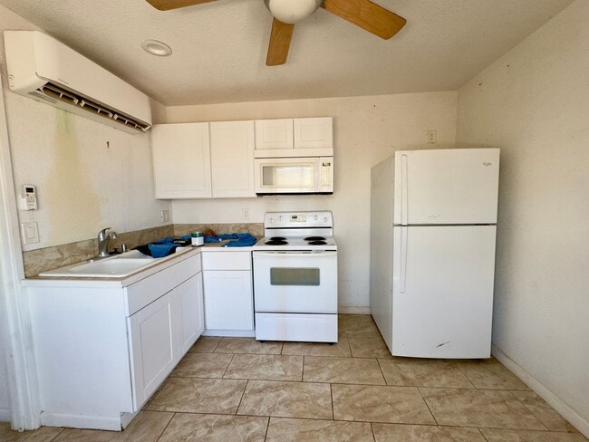 216 San Clemente St in Needles, CA - Building Photo - Building Photo