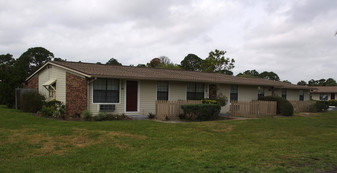 Bottlebrush Apartments