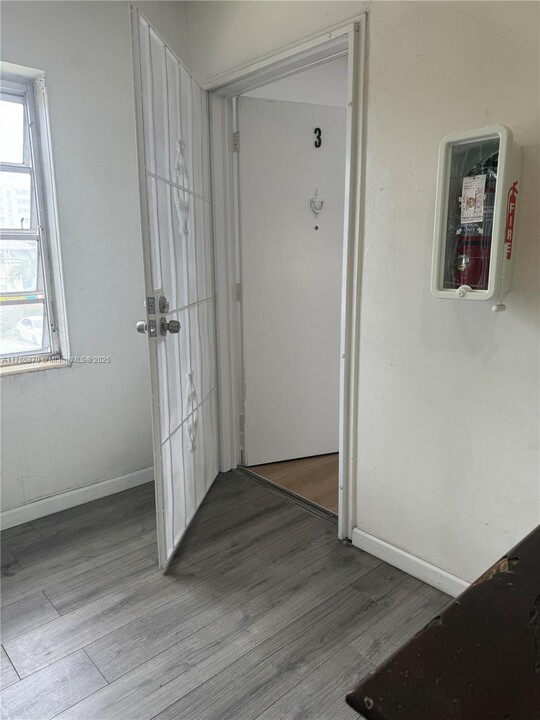 420 NE 82nd St in Miami, FL - Building Photo