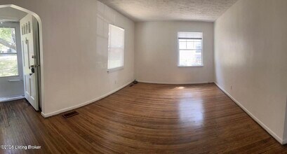 610 Marquette Dr in Louisville, KY - Building Photo - Building Photo