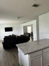 108 Tulip Ln in Poinciana, FL - Building Photo - Building Photo