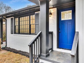 1253 Dunwoody Ln NE in Atlanta, GA - Building Photo - Building Photo