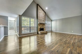 2211 Heritage in Carrollton, TX - Building Photo - Building Photo