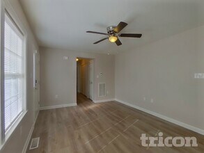 7120 Idlewild Brook Ln in Charlotte, NC - Building Photo - Building Photo