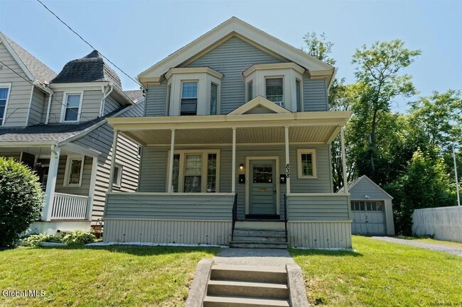 property at 838 Lancaster St