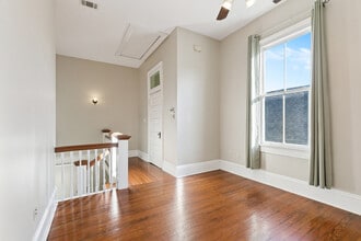 5024 Magazine St, Unit D in New Orleans, LA - Building Photo - Building Photo