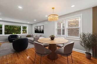 6422 N Seeley Ave in Chicago, IL - Building Photo - Building Photo
