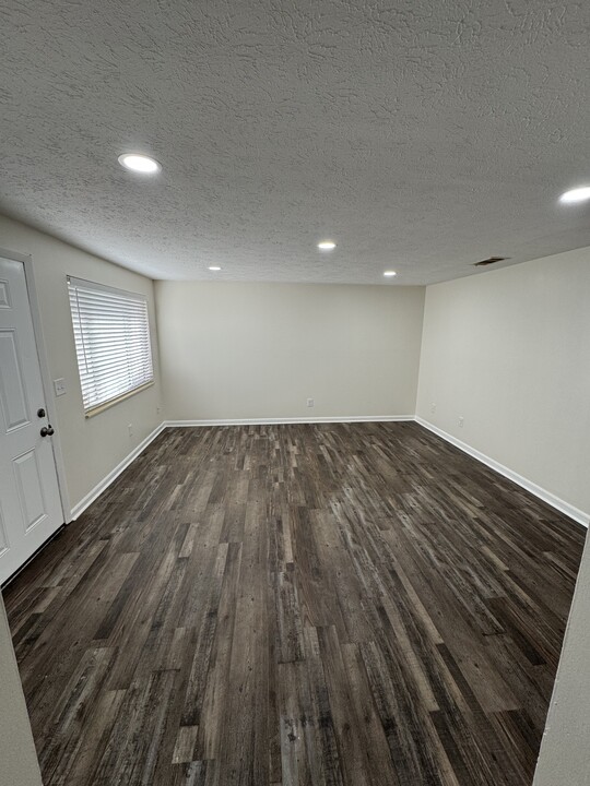 1106 Bradley Cir in Lynn Haven, FL - Building Photo