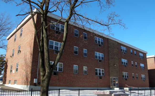 23 Marshall St in Hartford, CT - Foto de edificio - Building Photo