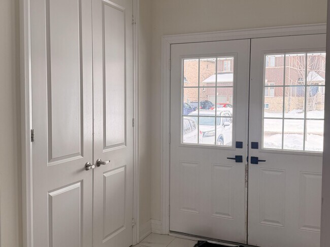 157 Muirfield Dr in Barrie, ON - Building Photo - Building Photo