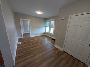 1825 Patterson Ave SW in Roanoke, VA - Building Photo - Building Photo