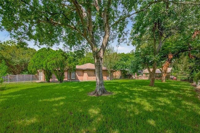 property at 5800 E Rd