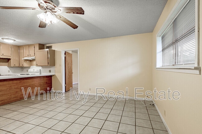 120 McAdams Ln in Huntsville, TX - Building Photo - Building Photo