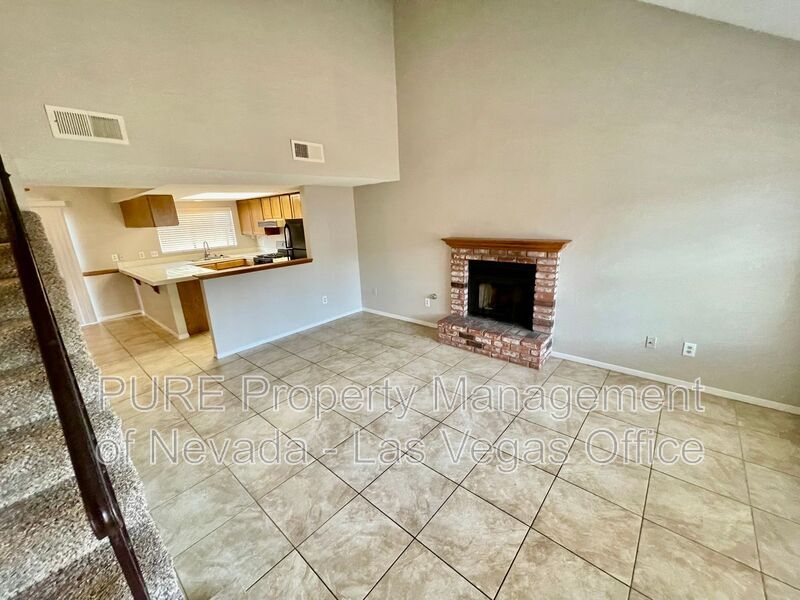 2650 Sumac Ln in Las Vegas, NV - Building Photo