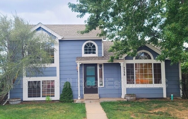 5738 E Melody Ln in Castle Rock, CO - Building Photo - Building Photo