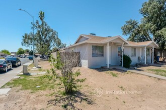 463 E Vine Ave in Mesa, AZ - Foto de edificio - Building Photo