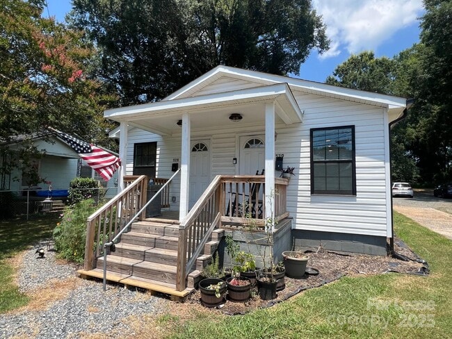 property at 530 N Church St