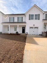 108 Alva Ct in Enterprise, AL - Building Photo