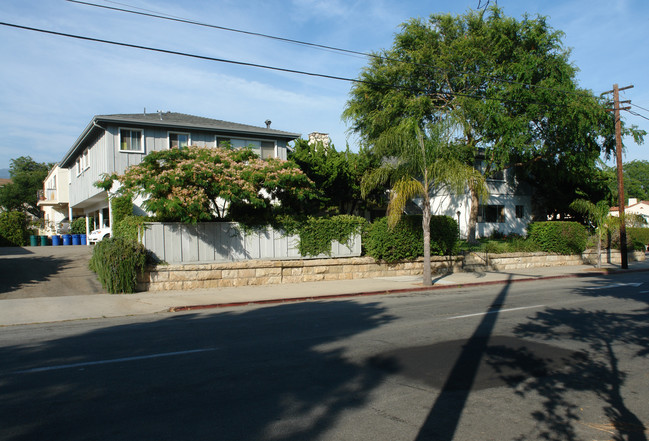 1610 De La Vina St in Santa Barbara, CA - Building Photo - Building Photo