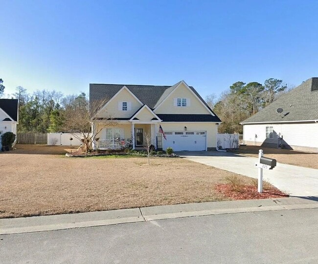 225 Wedgefield Cir in Maple Hill, NC - Building Photo - Building Photo