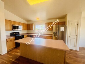 10451 N Calle Verano Seco in Oro Valley, AZ - Building Photo - Building Photo