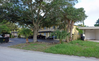 Santa Rosa Apartments in Clearwater, FL - Building Photo