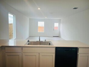 12168 Morgan Dr in Aubrey, TX - Building Photo - Building Photo