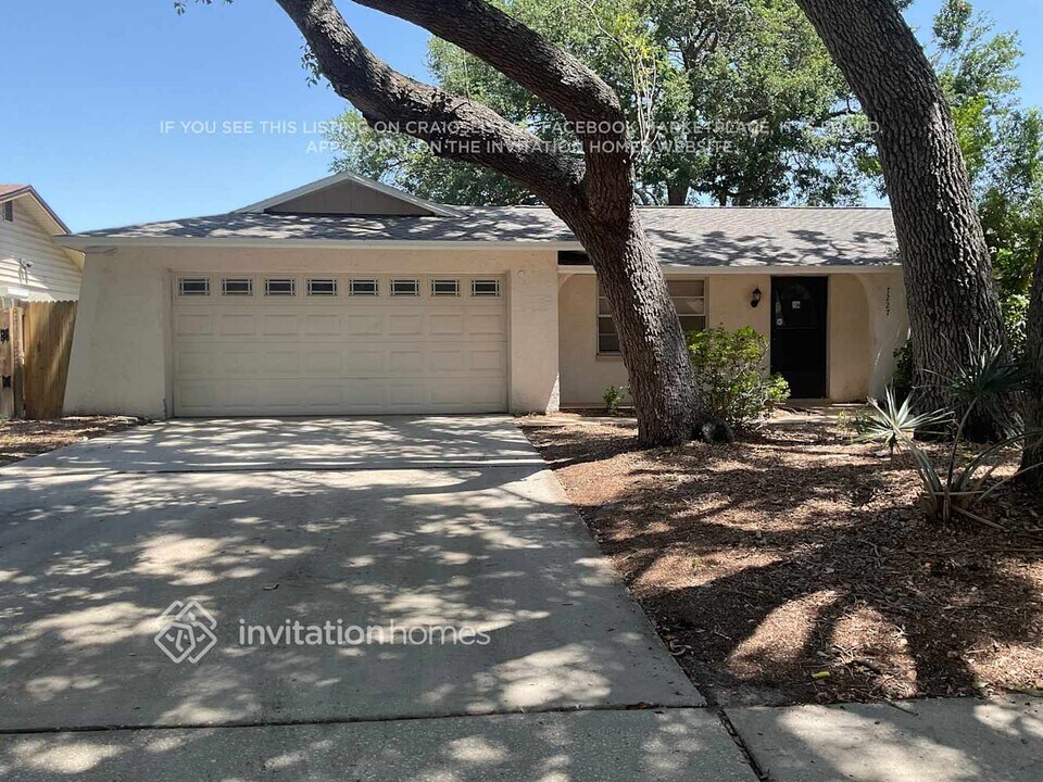 7227 57th Ave N in St. Petersburg, FL - Building Photo