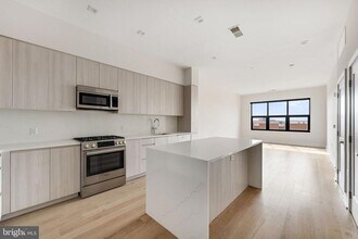 701 Swann Ave in Alexandria, VA - Building Photo - Building Photo