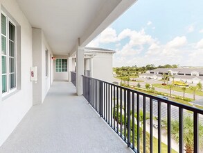 43993 Boardwalk Loop in Punta Gorda, FL - Building Photo - Building Photo