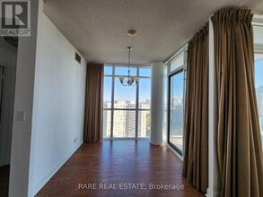 90-2390 Absolute Ave in Mississauga, ON - Building Photo - Building Photo