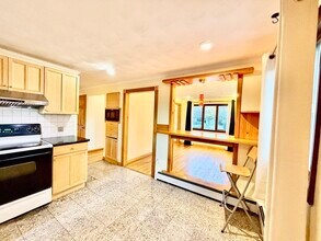 19 Keans Rd in Burlington, MA - Building Photo - Building Photo