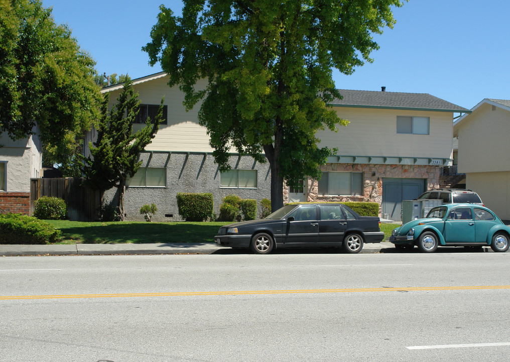 3381 Monroe St in Santa Clara, CA - Building Photo