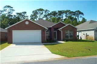 268 Tecumseh Ln in Mary Esther, FL - Building Photo