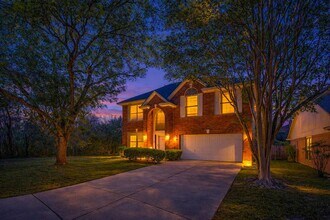 9301 Tea Rose Trail in Austin, TX - Building Photo - Building Photo