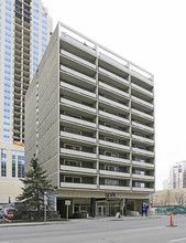 The York in Calgary, AB - Building Photo - Building Photo