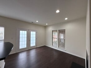 3038 Uxbridge Woods Ct in Charlotte, NC - Foto de edificio - Building Photo