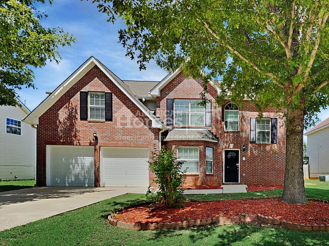 property at 915 Brisley Cir