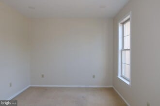 1631 W Thistle Dr in Wyomissing, PA - Building Photo - Building Photo