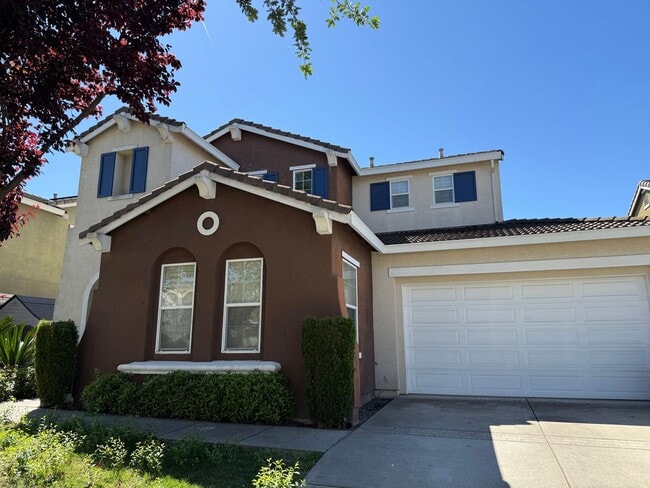 property at 1487 Highland Dr