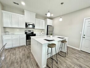 1412 S Yankton St, Unit 1 in Alton, TX - Building Photo - Building Photo
